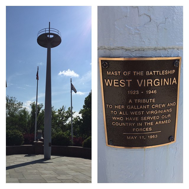 Plaque honoring Pearl Harbor.