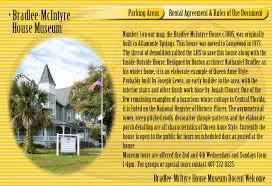 A picture taken by the outside of the Bradlee-McIntyre House along with some background information on the location.