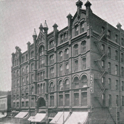 The previous Savery Hotel was also located here. It opened in 1888 and operated until it was torn down to allow the construction of the current building.