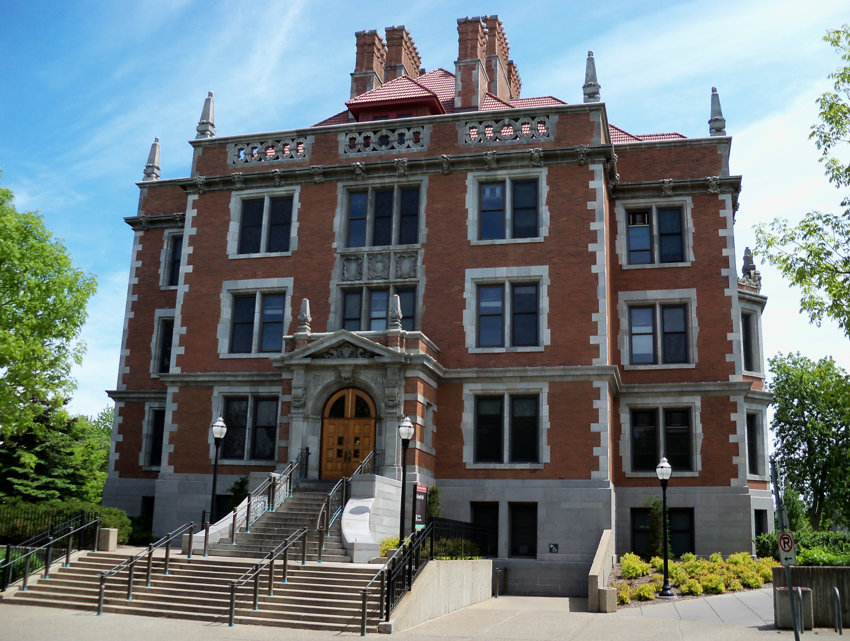 It was originally meant to replace Old Main, which burned down in 1904