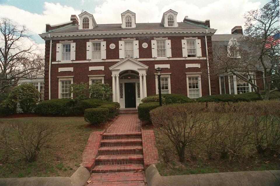 The James Michael Curley House, Courtesy of: https://www.bostonglobe.com/opinion/2013/12/21/curley-mansion-should-open-for-public-viewing/FLdZtNB6L418GaAG46GMmI/story.html 