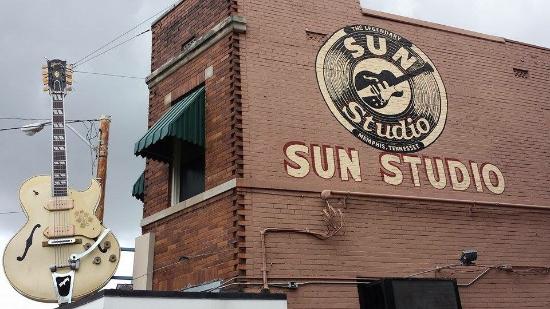 Another view from outside Sun Studio