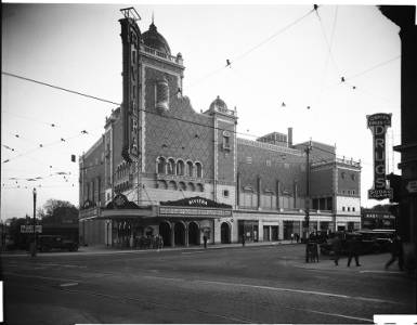 Bostwick, Louis, and Homer Frohardt, Riviera Theatre, April 29, 1927, Bostwick-Frohardt Collection, The Durham Museum, Omaha.