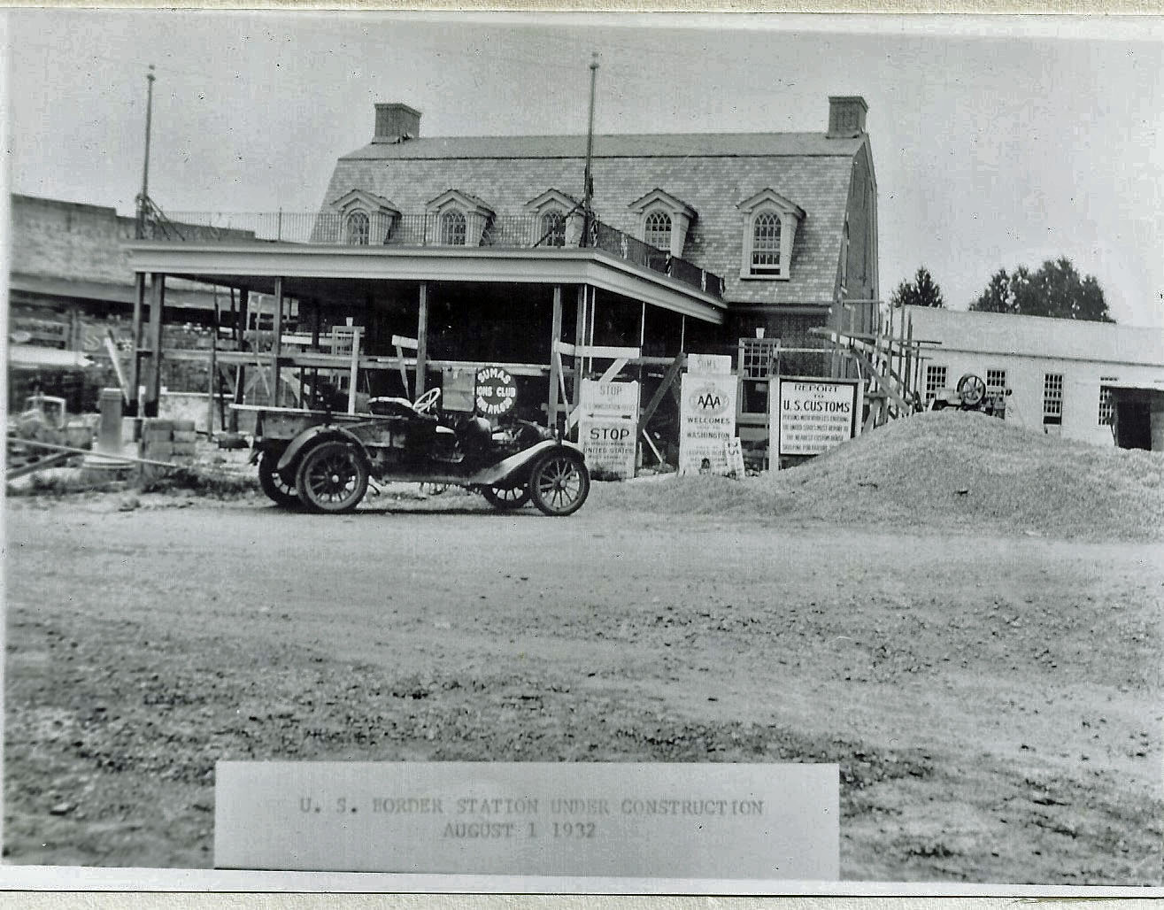 Photograph scanned with permission from a private collection-
The photograph is facing SW, dated 1 August, 1932, shows the US Border Station from a location in front of the Gillies building.