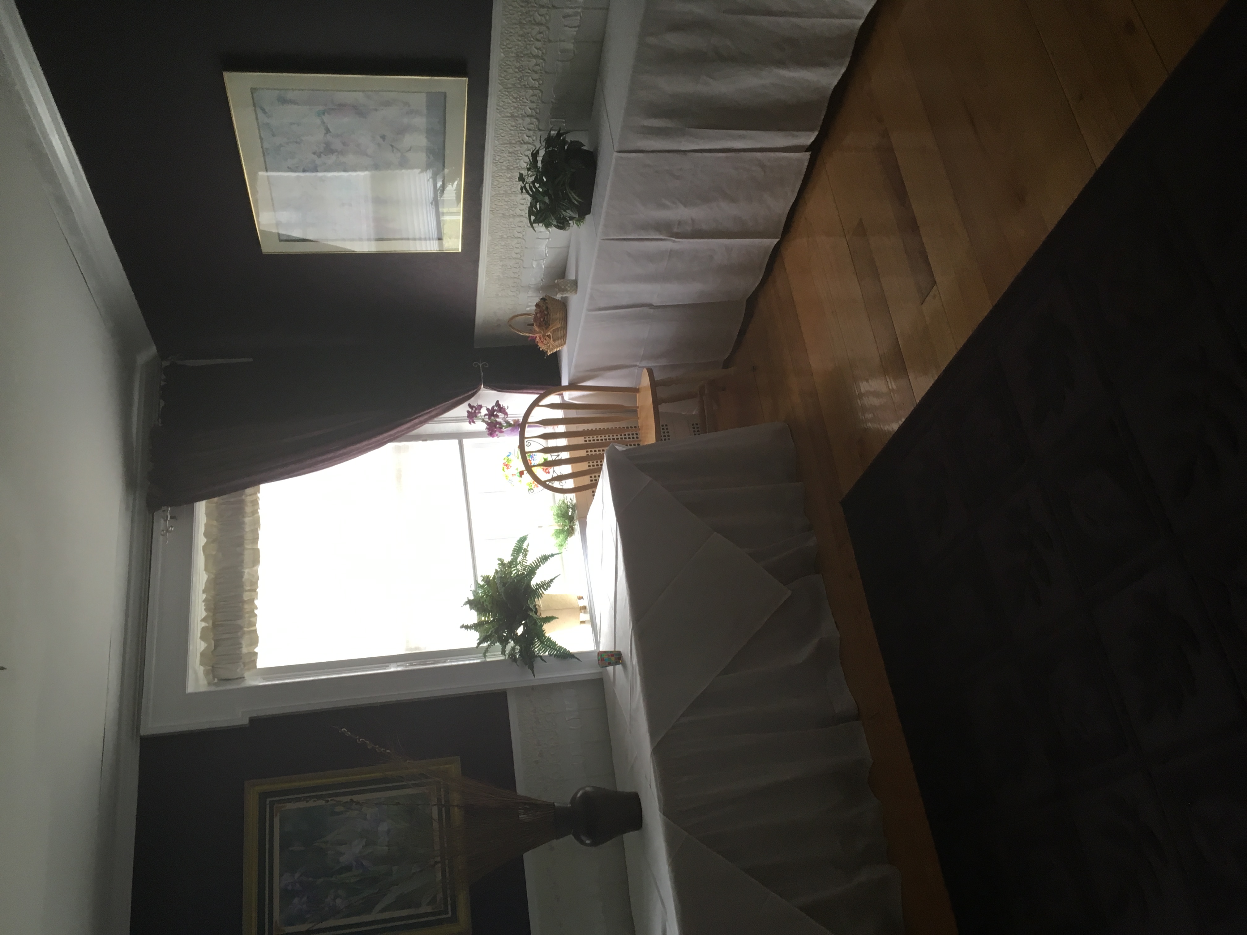 Purple Iris at Hartwood Mansion (2017) "Purple Room"- Restaurant.