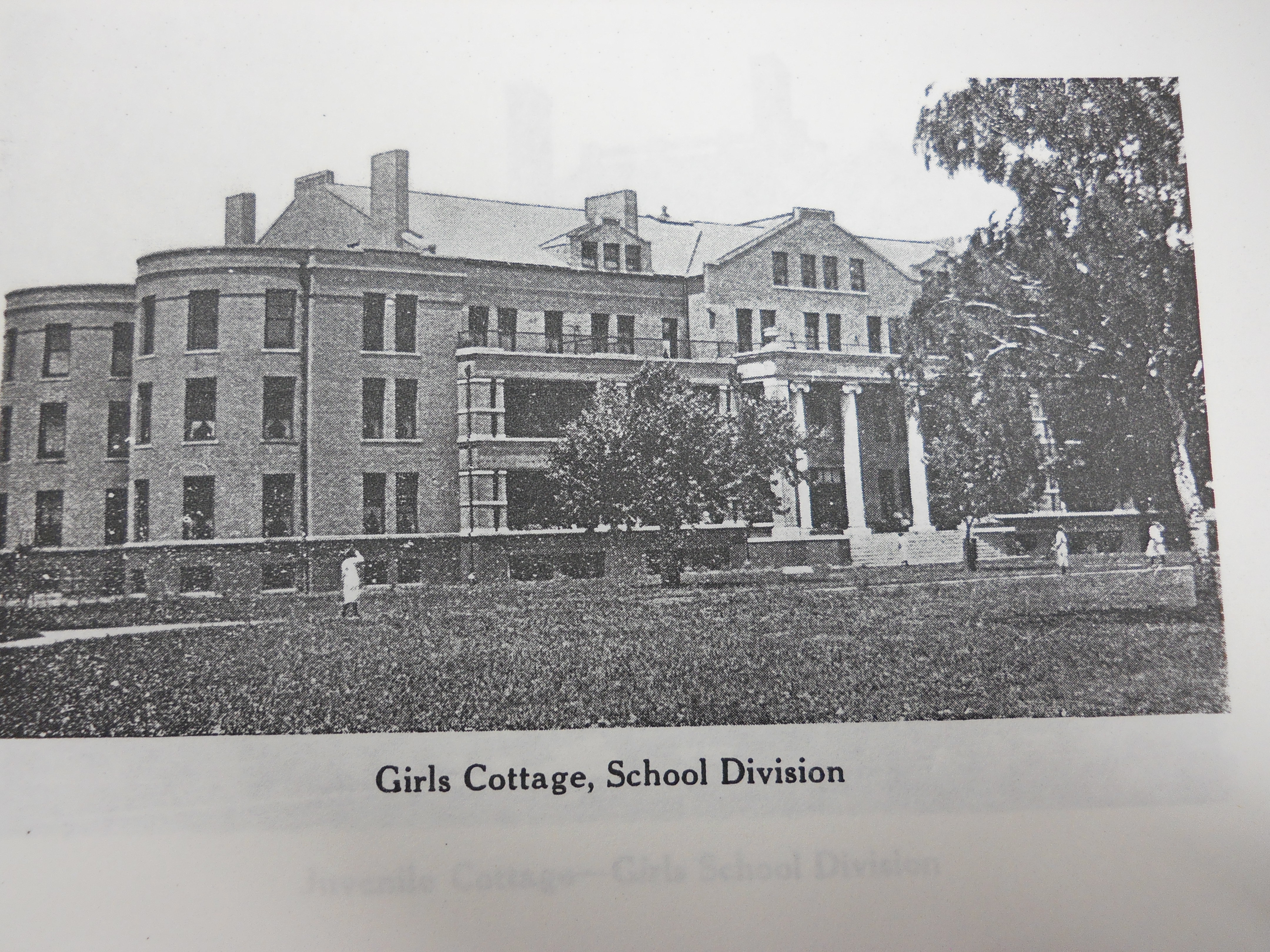 Girls Cottage 1919. Courtesy of Glenwood Public Library.