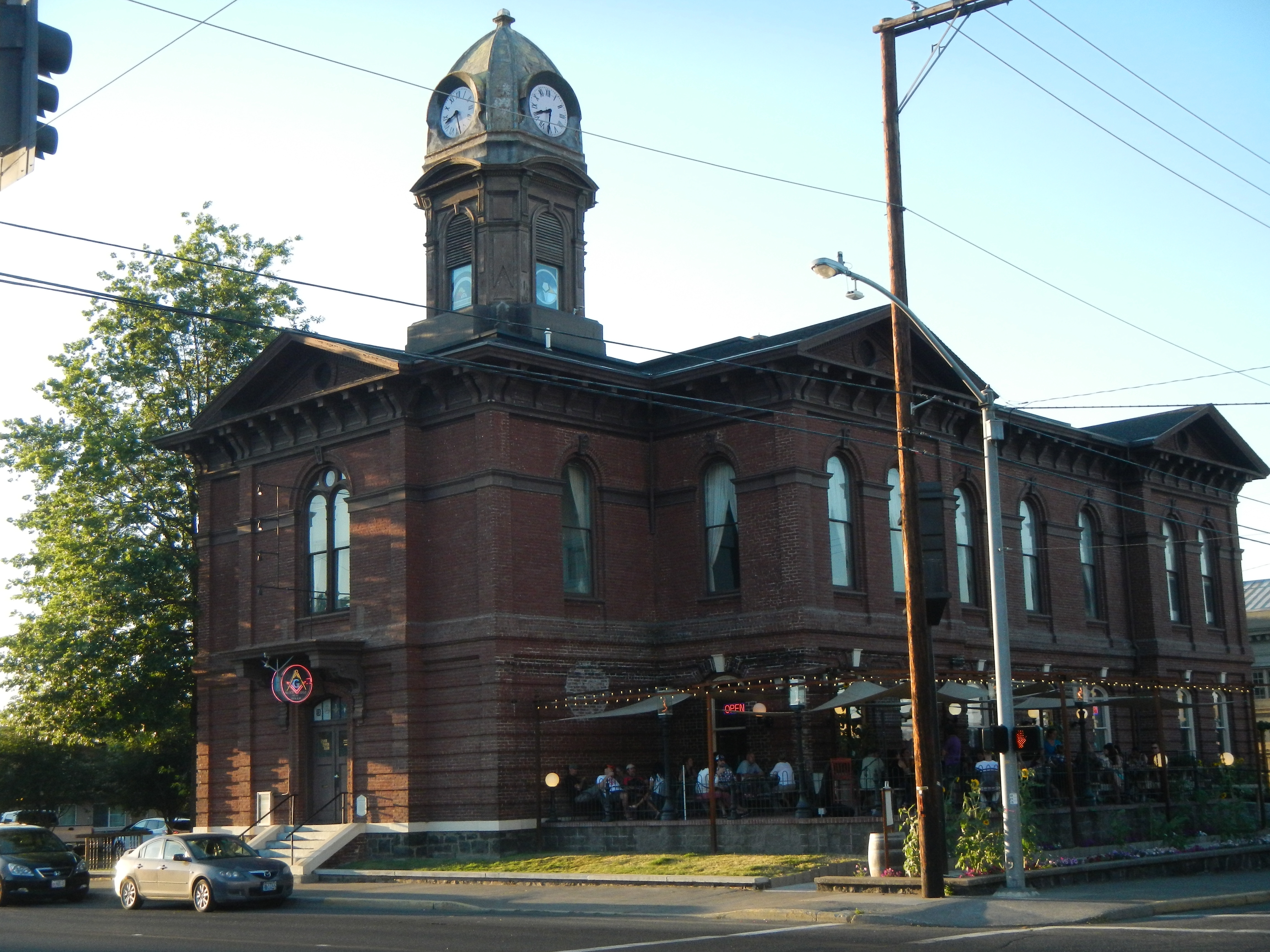 The Second Wasco County Courthouse was built in 1883. It is a striking example of Italianate architecture.