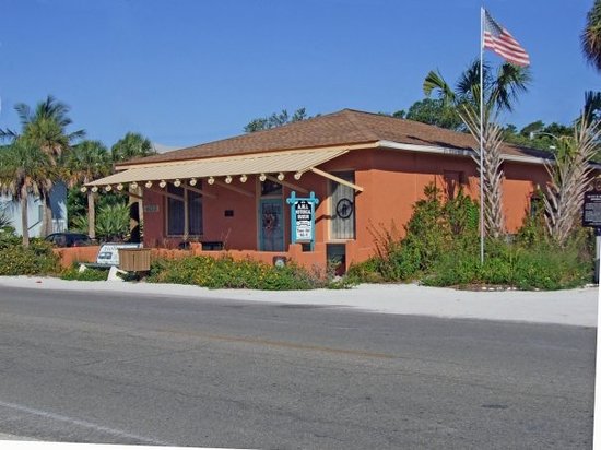Outside of Anna Maria Island historical society