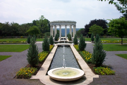 Water Features and Pillar Structure 
