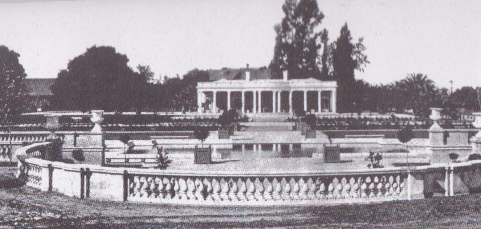 An image of Le Petit Trianon prior to falling into disrepair.