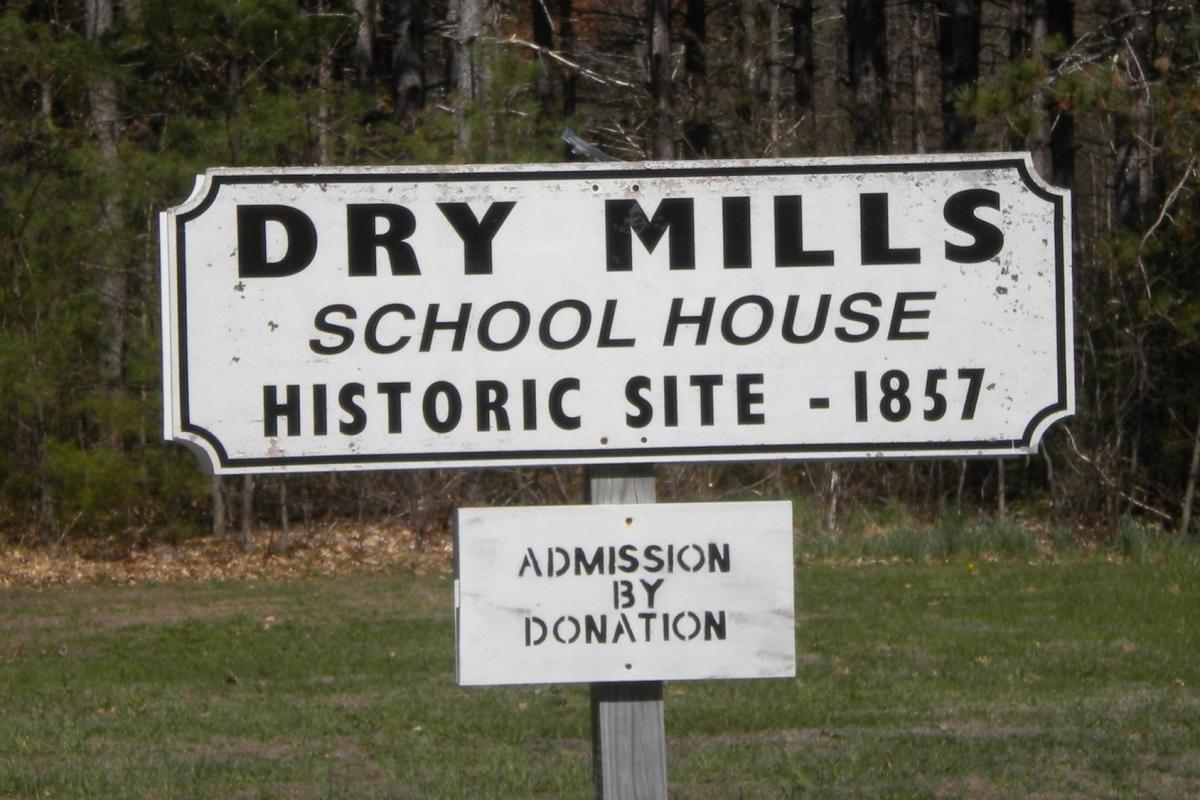 Dry Mills Schoolhouse Historical Marker