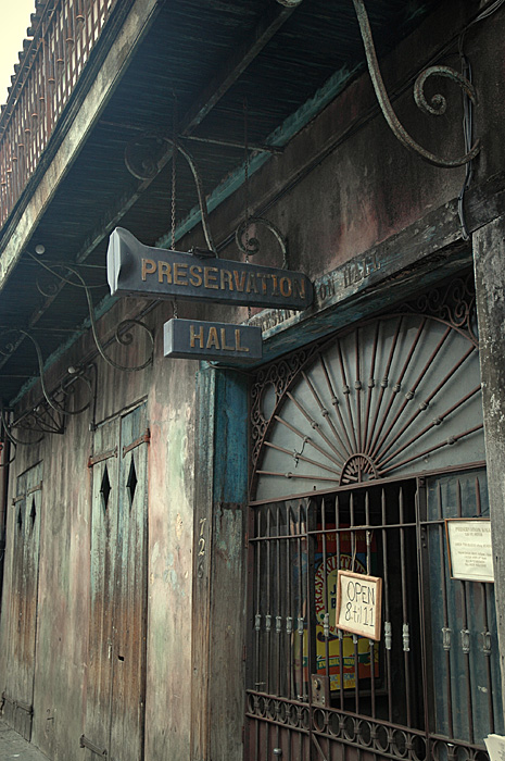 Front entrance to Preservation Hall. Looks can be deceiving.
