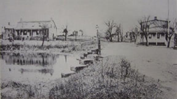 Old Picture of the Mill