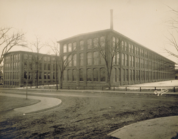 The Velvet Mills (now apartment buildings as well) photographed in 1915.