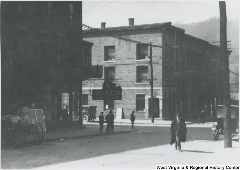 First National Bank, circa 1910. Source: WV History OnView.