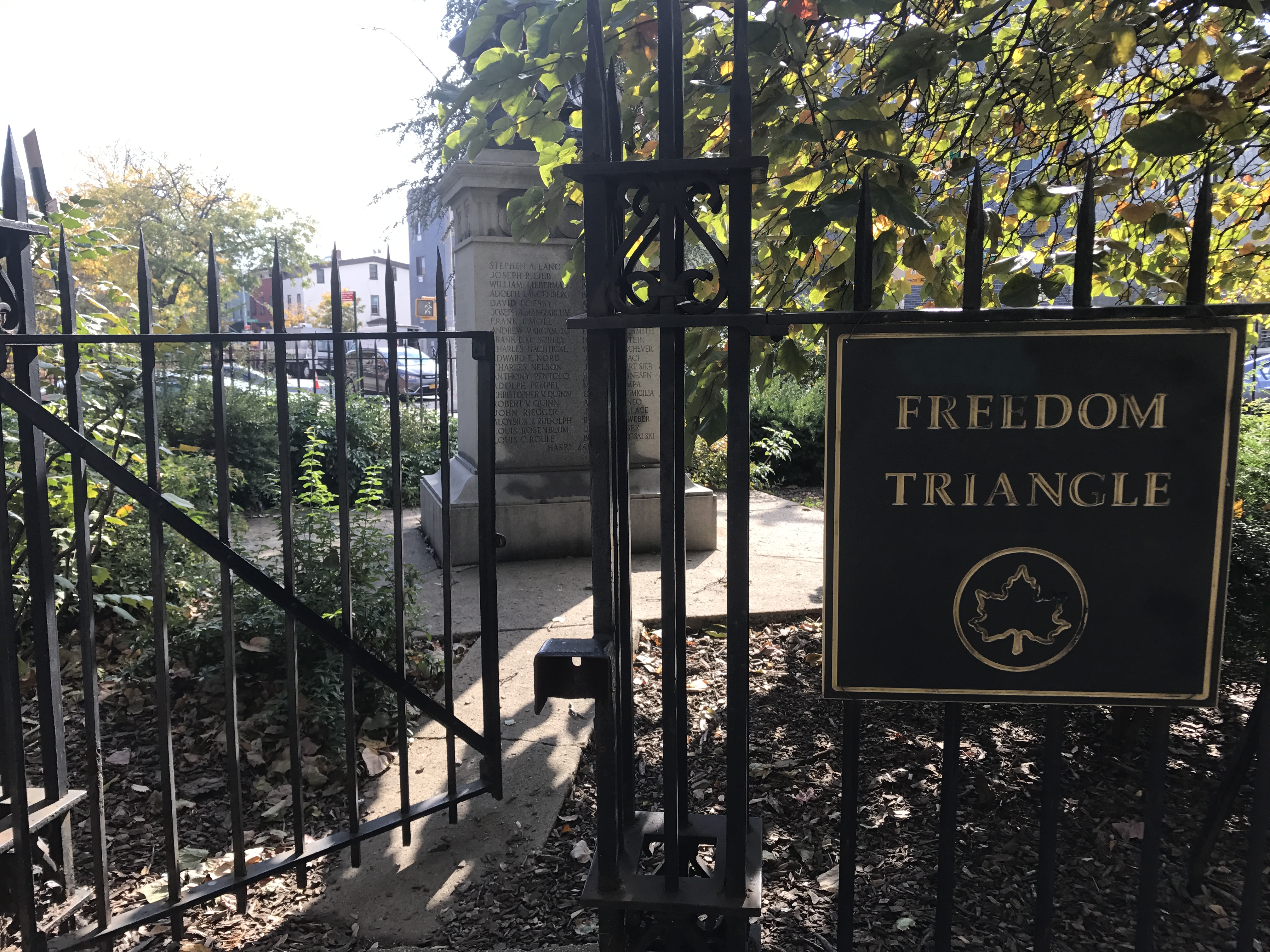 The entrance within to the triangle garden.