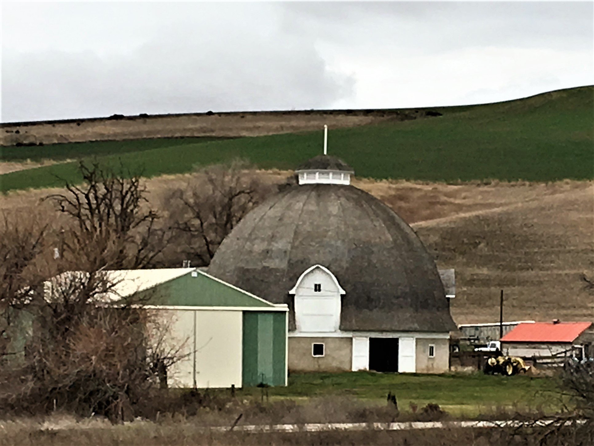 The Max Steinke Barn is one of the best-preserved round barns in Washington.