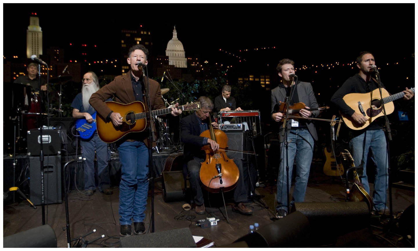 The iconic Austin skyline backdrop was added during the show's seventh season