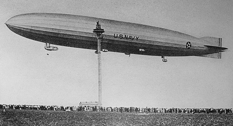 US Navy airship ZR-1, “Shenandoah” departing Fort Worth October 9, 1924