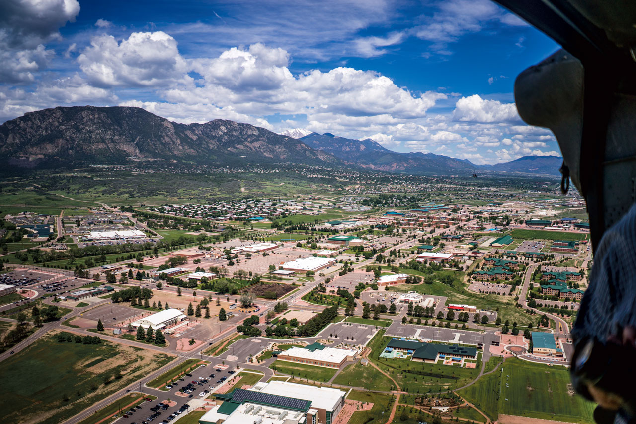 fort carson travel office