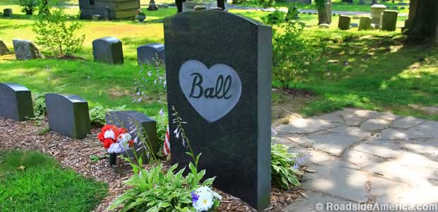 Lucille Ball's grave 