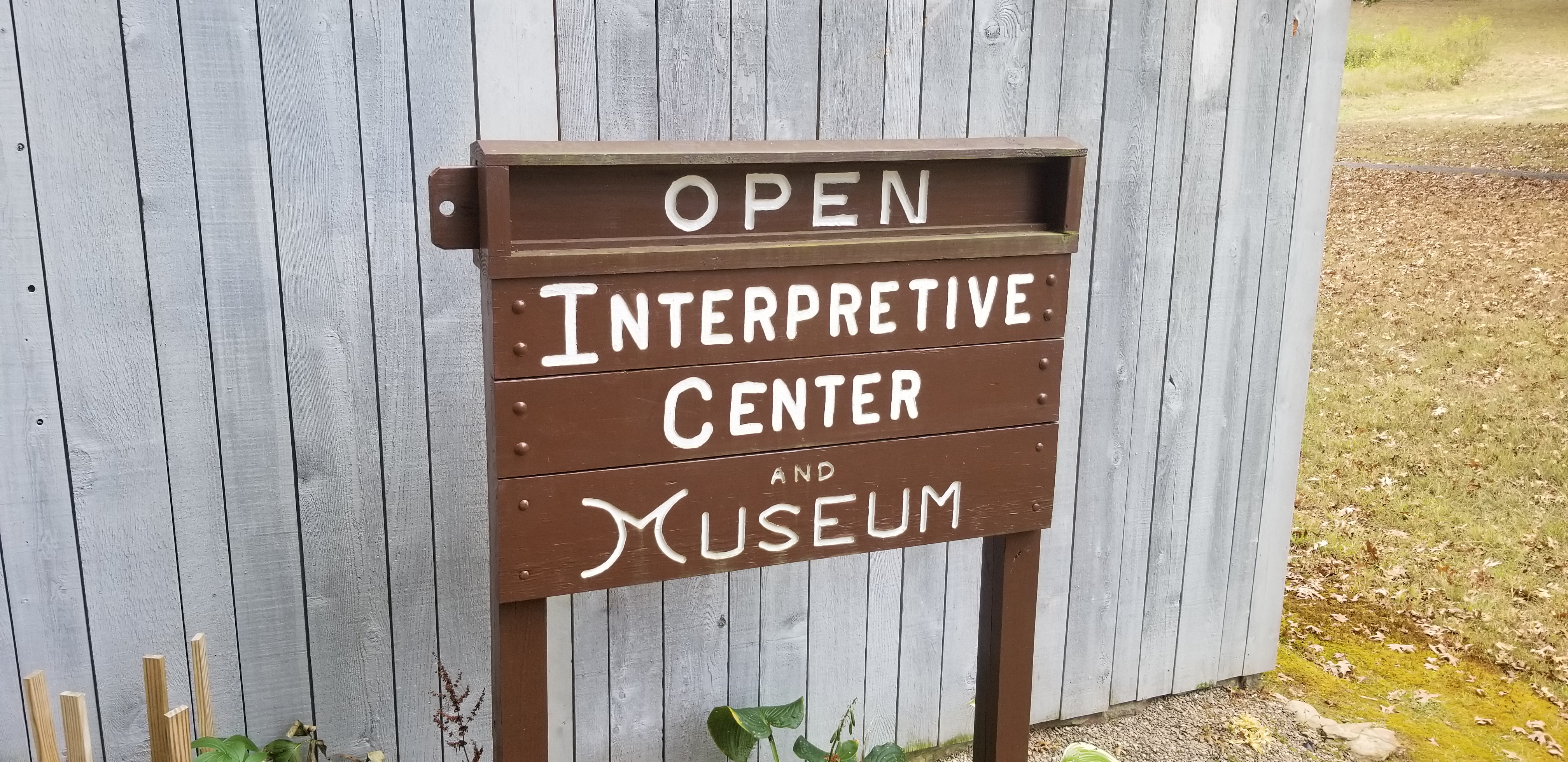 Sign in front of The Bulltown Interpretive Center and Museum Building