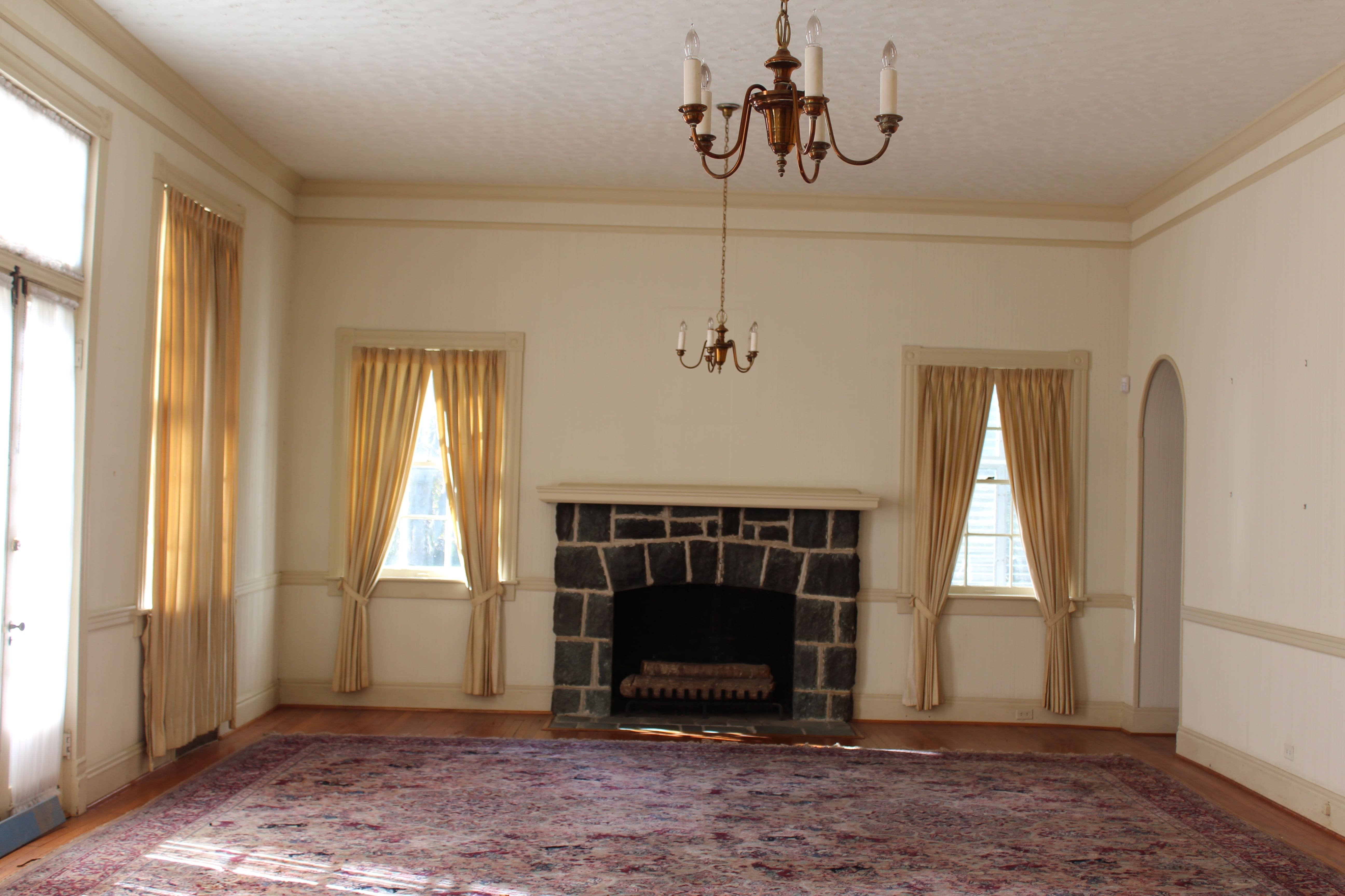 Interior of the front room (Fall 2018)