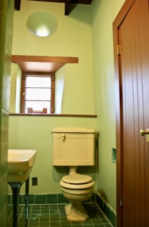 Llewellyn Bixby Jr's Bathroom