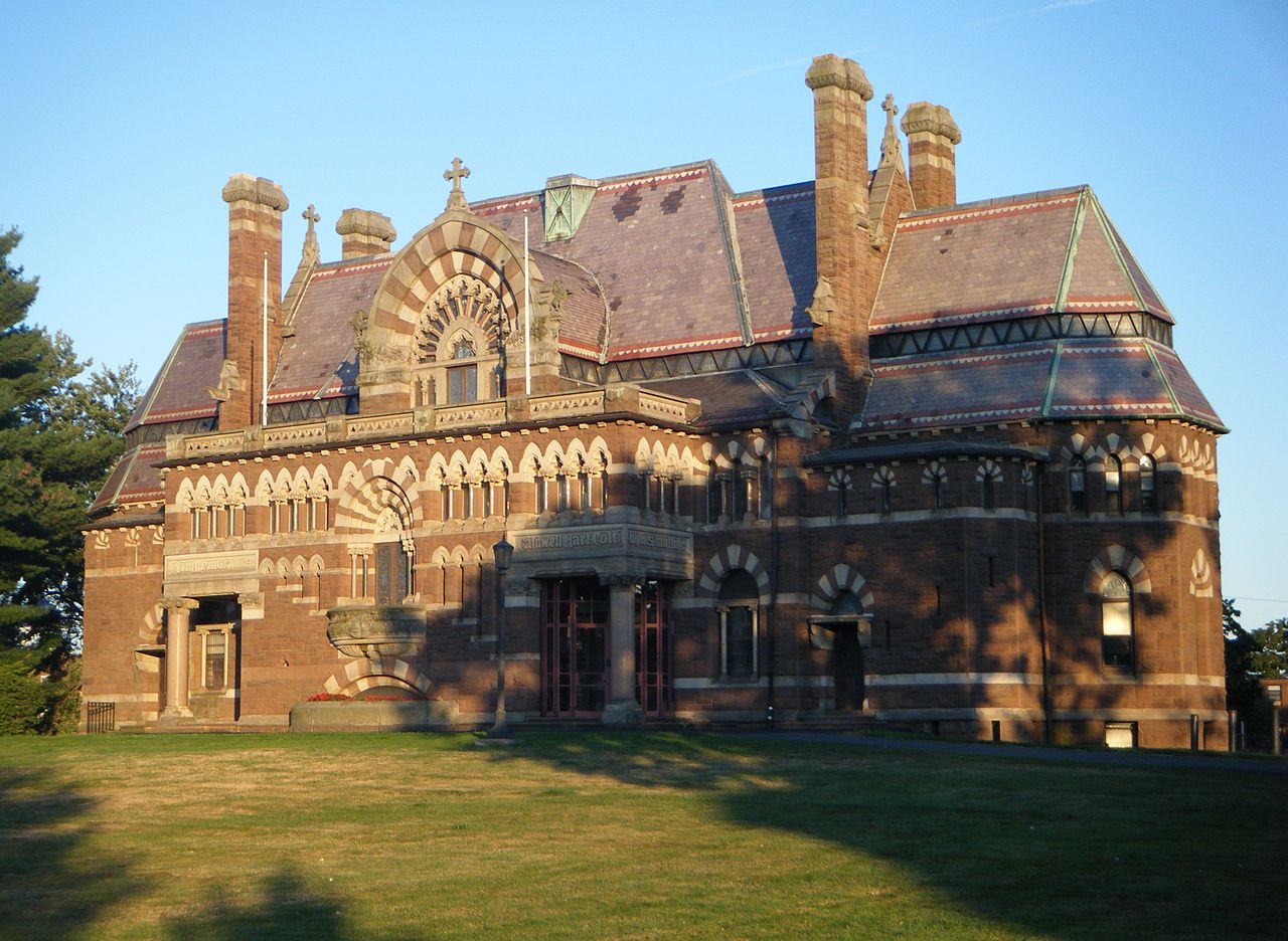 Exterior view of the Caldwell Colt Memorial Parish House.