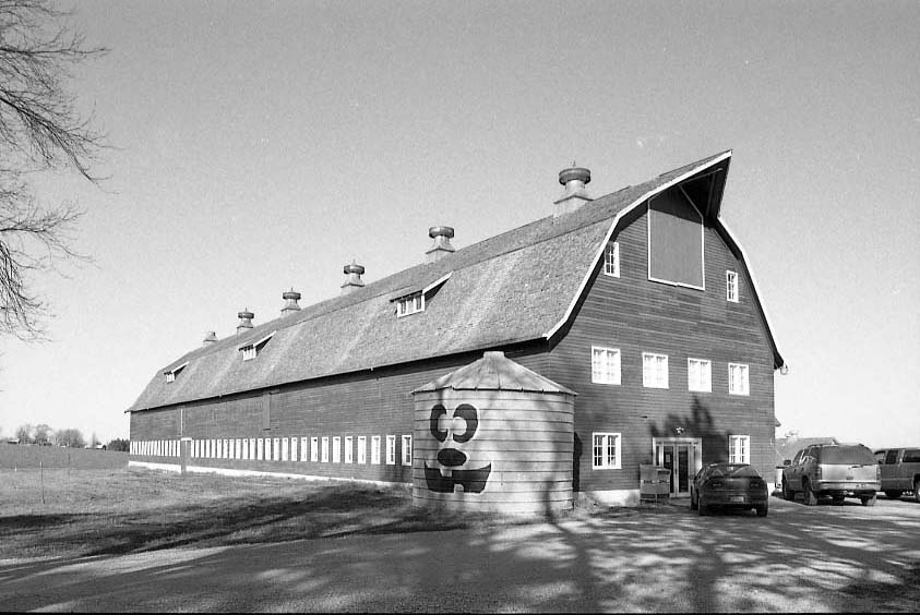 Black and White Ackerhurst Barn