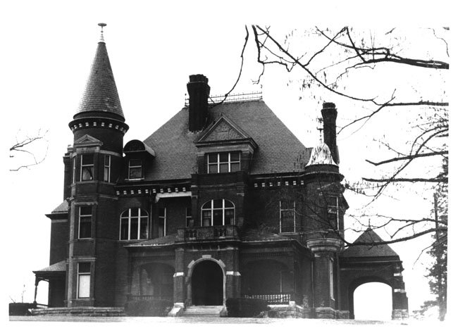 Elmwood House, 1986. Madison County Historical Society.