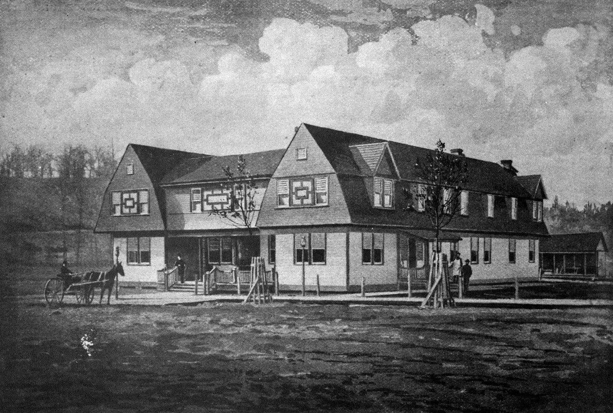 Prior to the completion of the Glenwood, this smaller frame hotel operated on 15th and Sycamore Streets for much of the 1890s before burning down in 1900. Image courtesy of the Kenova Historical Commission.