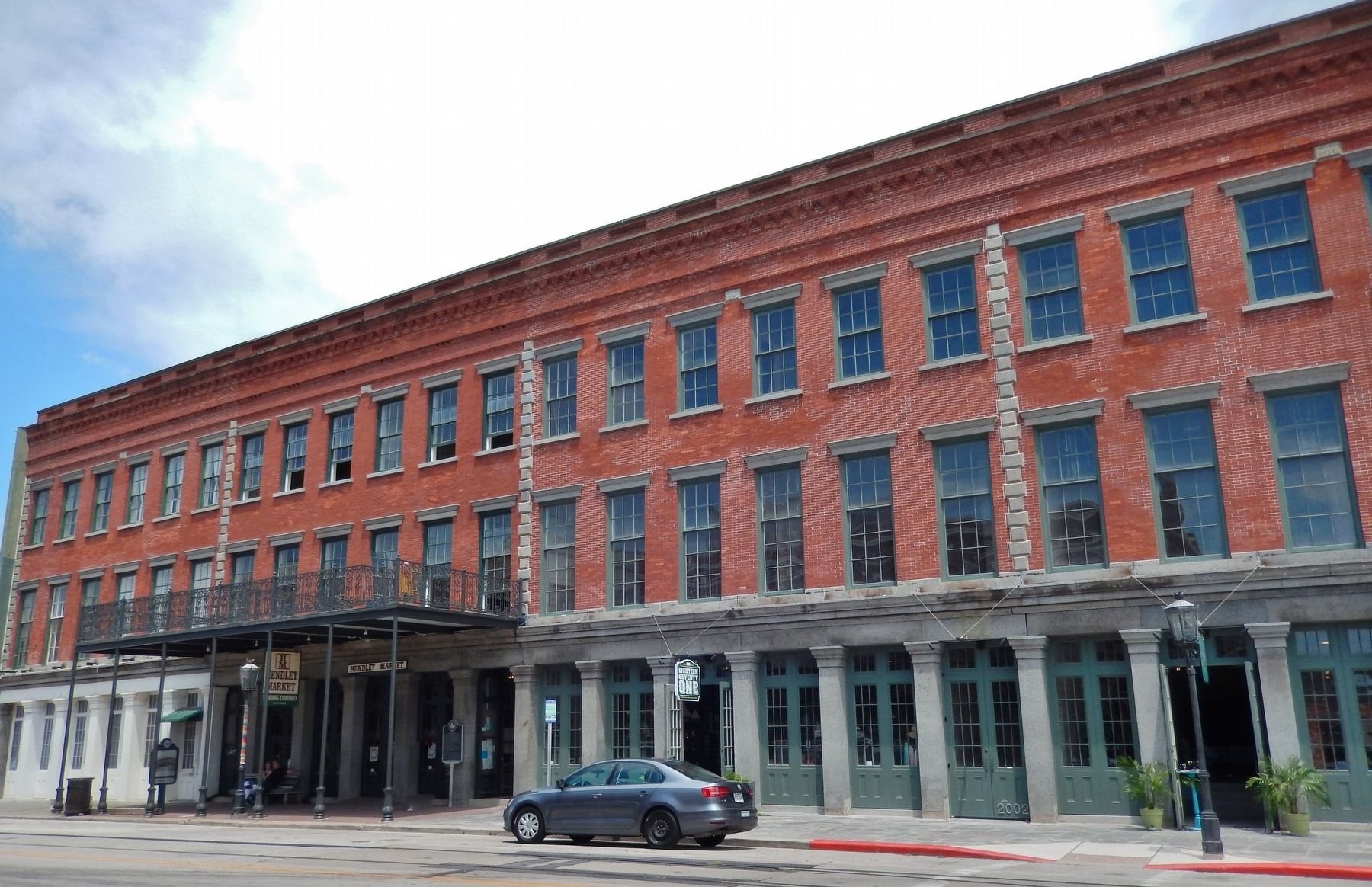 The Hendley Building was restored in 2015 and is now home to retailers.
