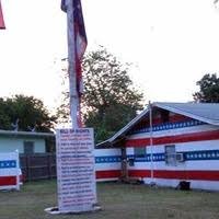 For more than two decades, the Winter Park home of the Walkers was virtually a shrine for upside-down U.S. flags. The house even was painted as an upside-down flag in 1978.