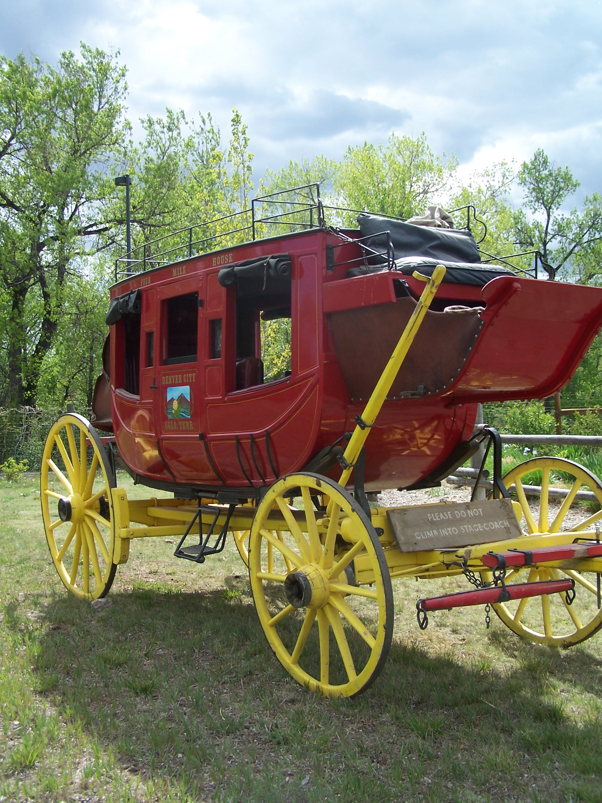 Four Mile's Stagecoach