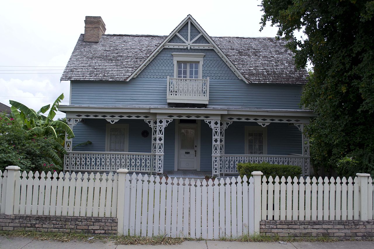 The Samuel W. Brooks House was built by its namesake in 1888. It is probably the oldest I-plan wood-frame house in Brownsville.