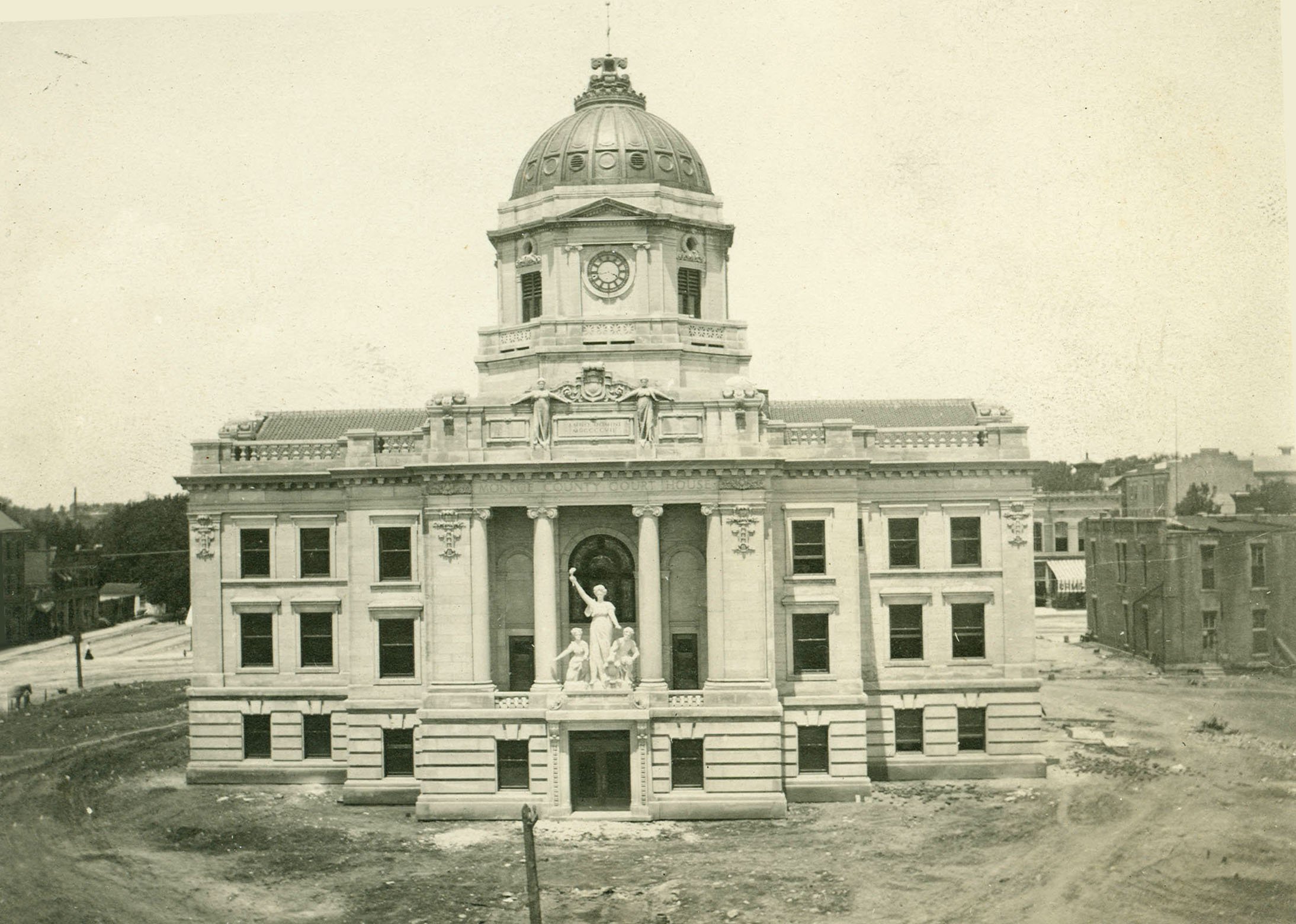 The new courthouse building was built with locally quarried limestone, a popular building material of the time. The need for this limestone for other architectural projects both local and elsewhere created a boom in Indiana's economy.