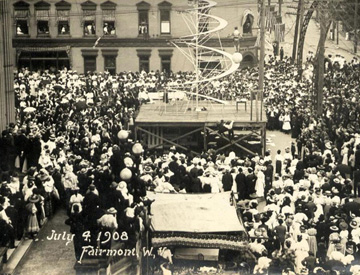 This photo shows the large crowd that gathered for the first observance of a special day for fathers in Fairmont on July 5, 1908.