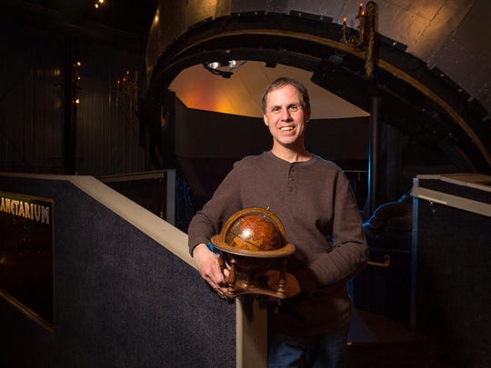 Frank Kovac built the world's largest mechanical globe planetarium in his backyard