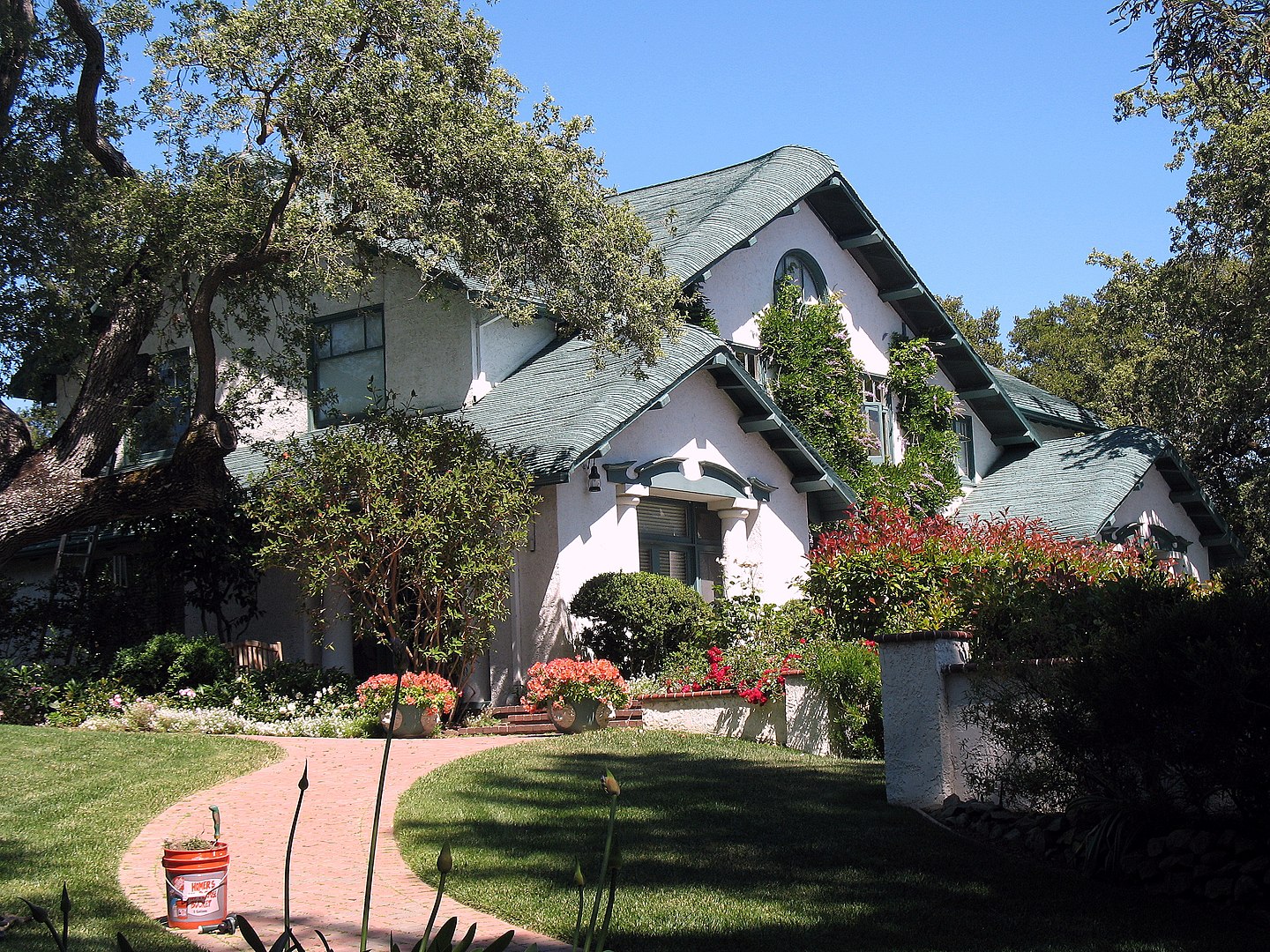 2010 Photo: MacFarland House, 775 Santa Ynez St., Stanford, CA
