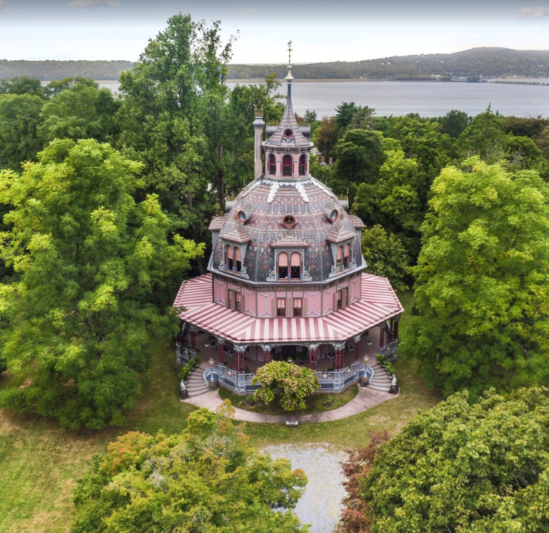 The Armour-Stiner Octagon House