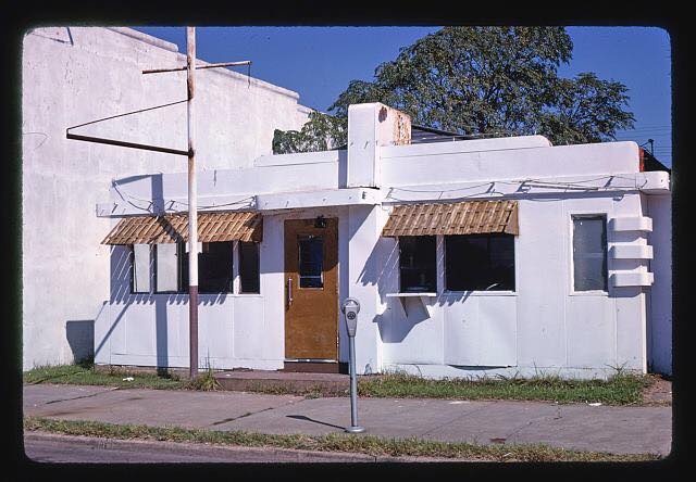 The Brown Duke before it was moved from Washington St.