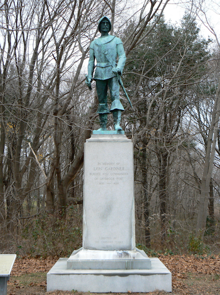 The statue of Lion Gardiner