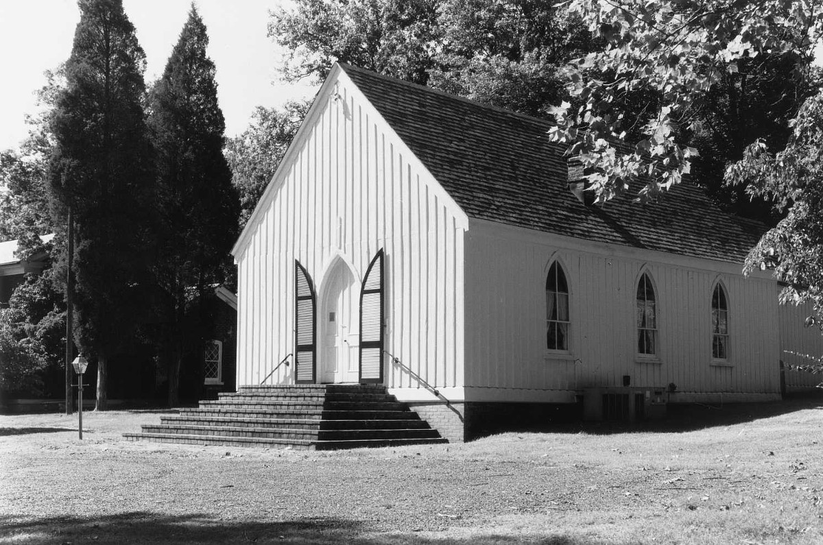 Bremo Slave Chapel, Bremo Bluff