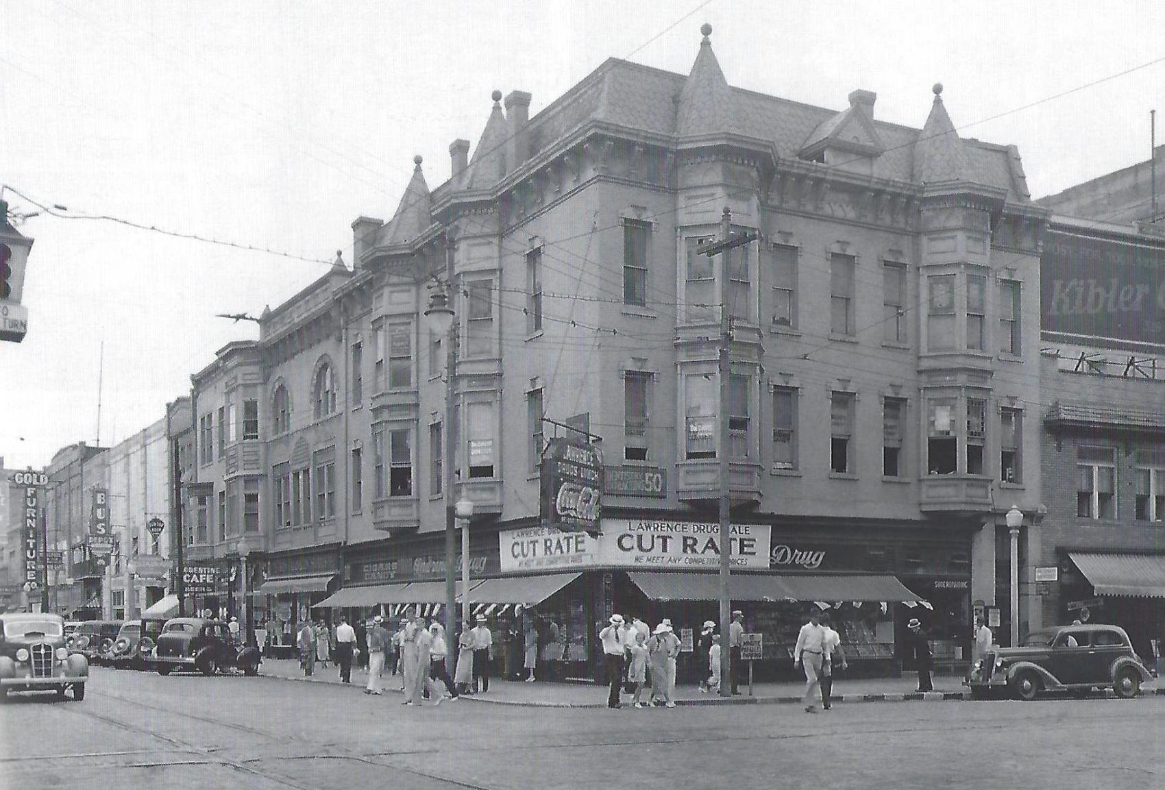 The Caldwell Building during the early 1930s
