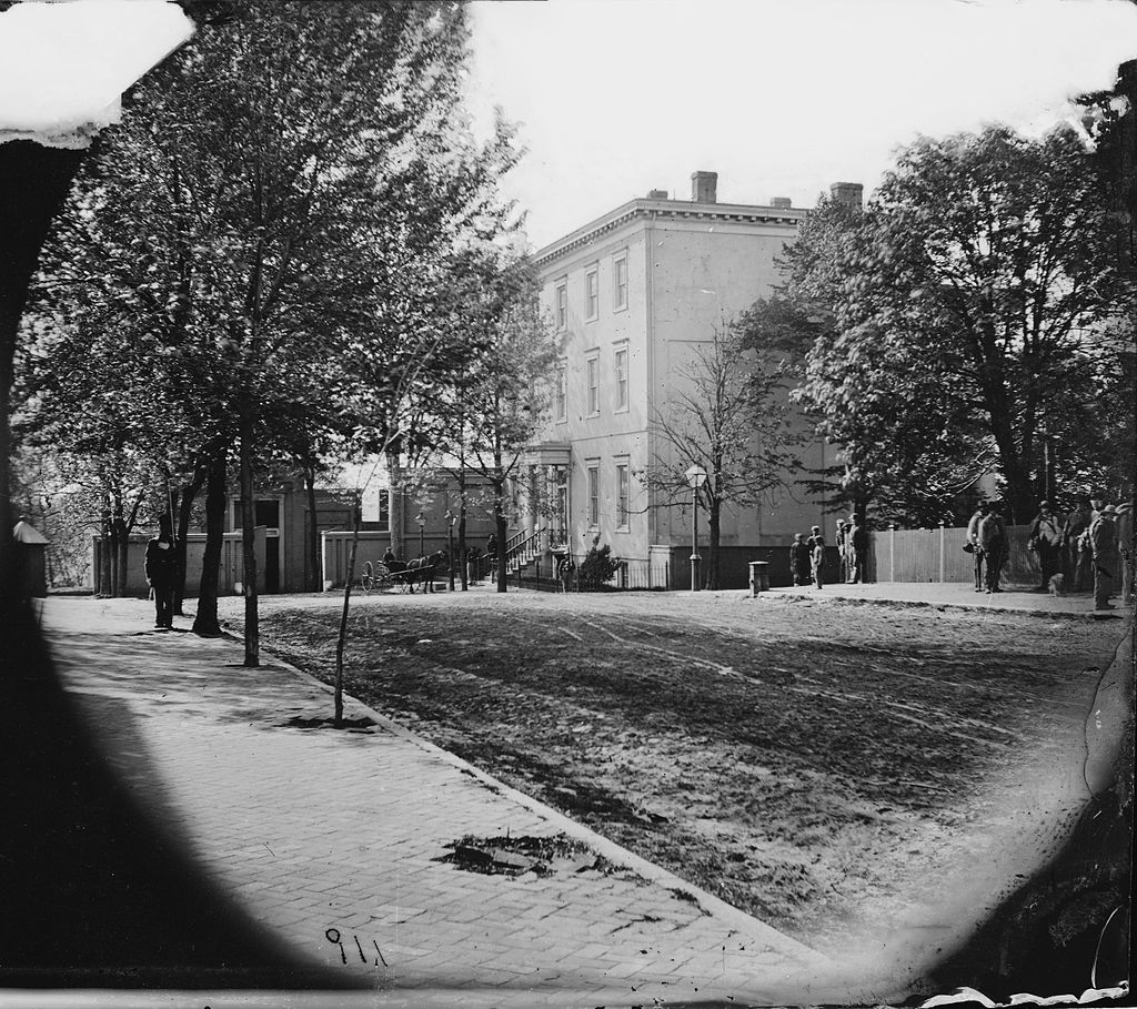 Confederate White House in 1865. Soldiers within the frame are Confederate guards for Jefferson Davis and the house. It is not known exactly when this photo was taken in 1865.