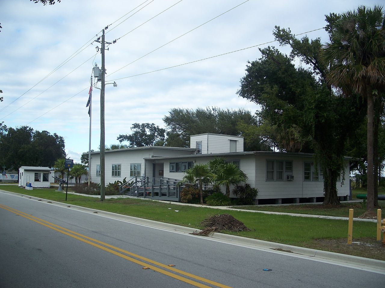 The Naval Air Station Fort Lauderdale Museum is housed in the historic Link Trainer Building, which is the only structure left from the Naval Air Station Fort Lauderdale. 