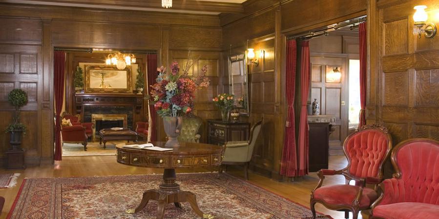 Shafer-Baillie Mansion Entry Hall