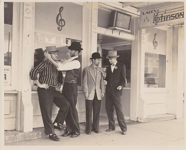 Stinson's Music Box was a popular retailer in 50s-70s in the remnants of the Harris Hotel.
