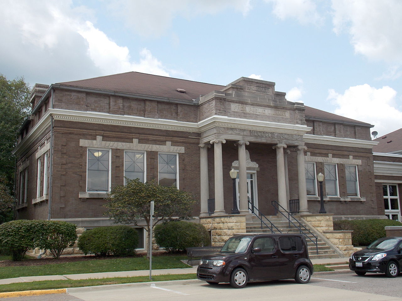 Maquoketa Public Library Clio